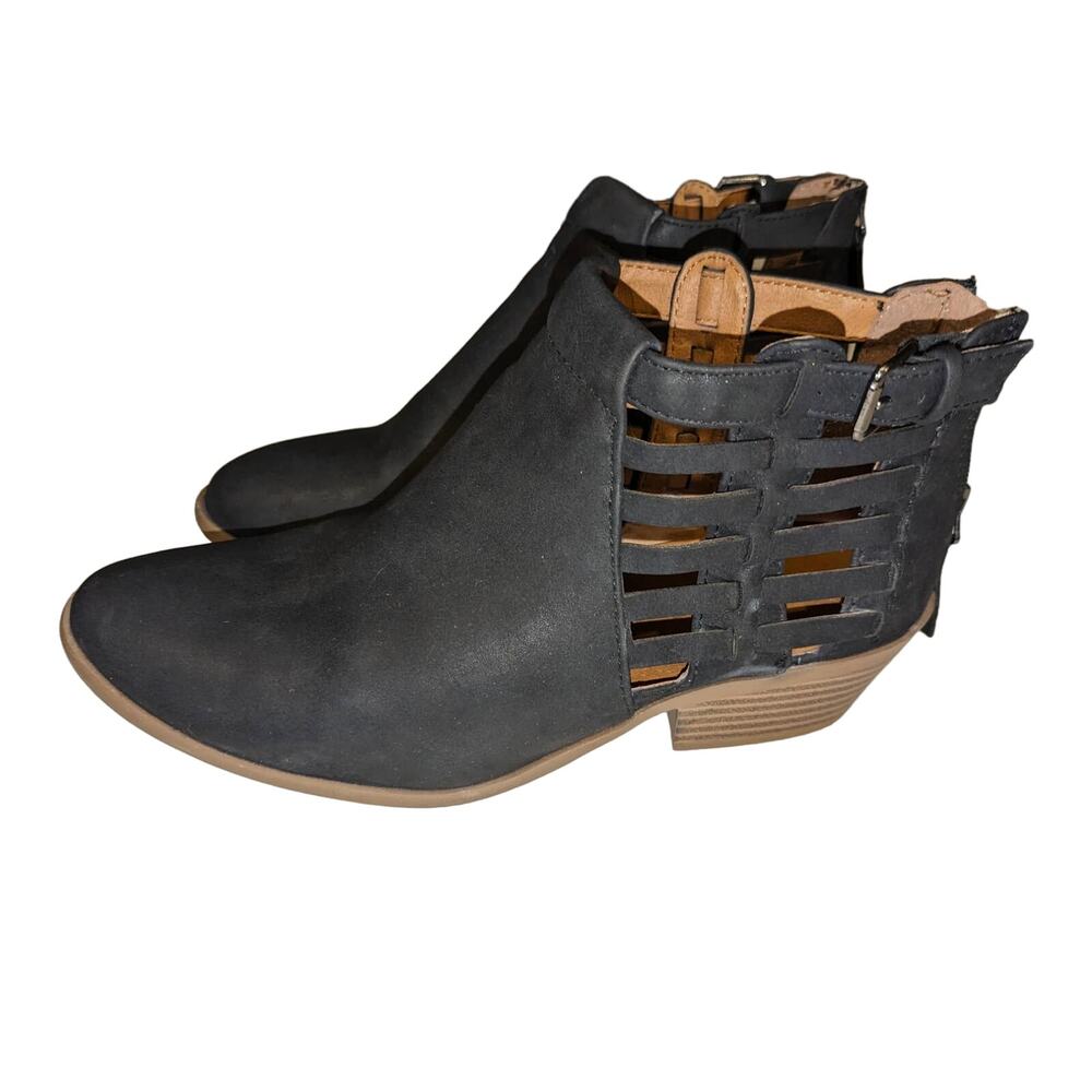 Soda Primrose Cutout Chunky Block‎ Stacked Heels Women 6.5 Black Ankle Booties